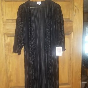 Lularoe M Shirley